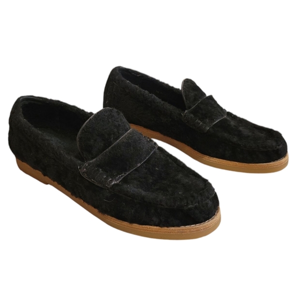 Stuart Weitzman Black Fur Loafers - Picture 2 of 9